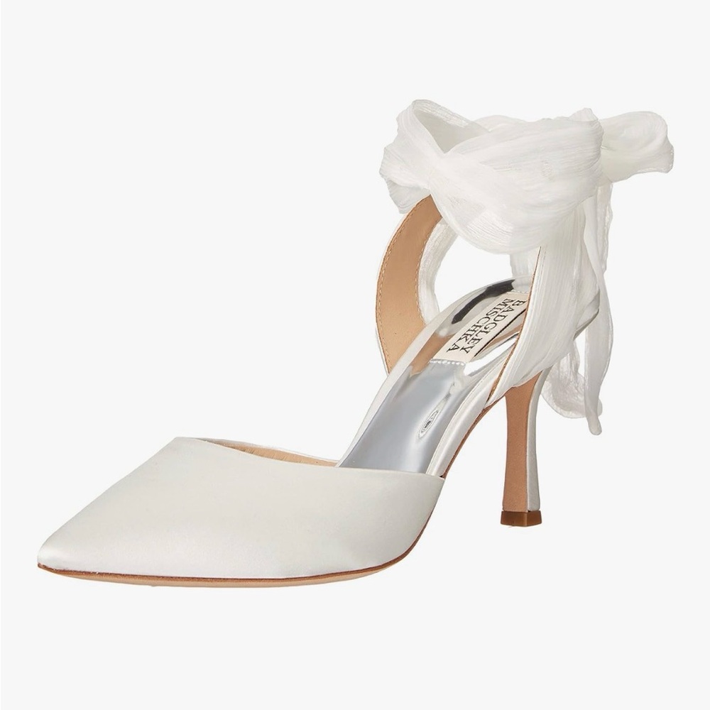 Badgley Mischka White Heels with Bow Accent
